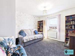 Bedroom- click for photo gallery